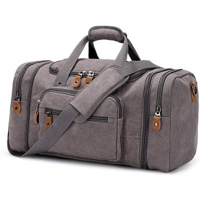 China Manufacturer Fashion Duffle Bag For Overnight Travel 50L / 60L Duffel Weekender Bag for sale