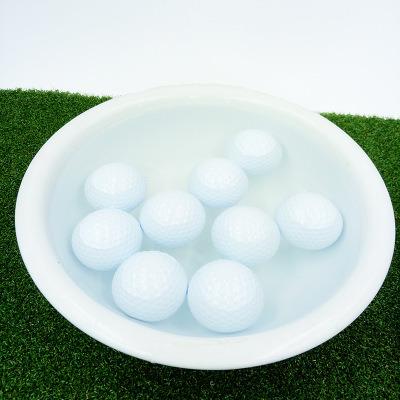 China New Dupont Srulyn Practice Ball Double Layer Golf Water Practice Field Synthetic Rubber Floating Floating Golf Ball for sale