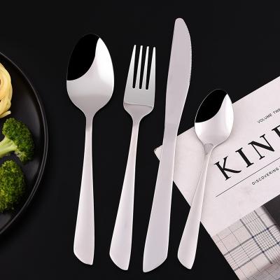 China 2022 Viable High Grade Stainless Steel Spoon Fork Knife Sets Color Plastic Box Tissue Bag Kitchen Cutlery Set For Restaurant Hotel for sale