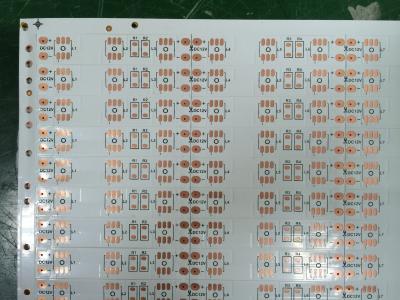 中国 堅く暖かく白い高い発電 LED のストリップ PCB 15um 18um 25um 35um の銅の層 販売のため