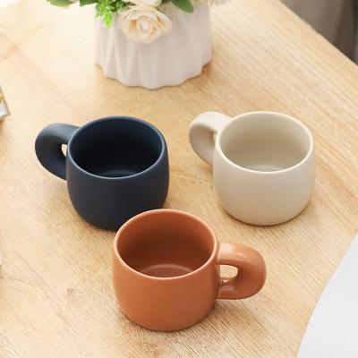 China 220ml Afternoon Snack Milk Viable Korean Custom Simple Porcelain Mug Reusable Matte Ceramic Coffee Cup CIO Mug With Handle for sale