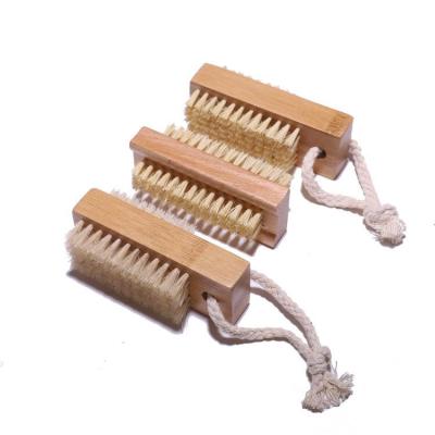 China Body Sisal Cleaning Brush Bath Brush Hand and Wood Nail Brush for sale