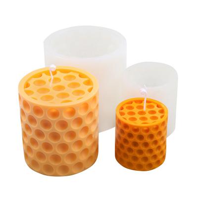 China Economical Vegan Friendly Custom Design Home Decorations Art Shape Soy Wax Add Scent Candles for sale