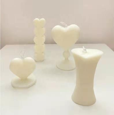 China Solid Wax/Soy Paraffin/Palm Wax Heart Shaped Candle 7.76oz for Love/Valentine's Day, Romantic Soy Wax Heart Candle, Custom Scented Candle for sale