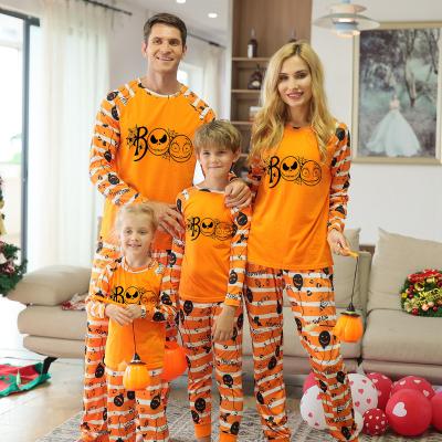 China Mommy and Me Breathable Long Sleeve Parent-Child Set Christmas Printed Pajamas Family Set for sale