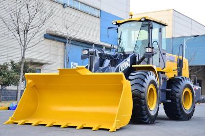 Cina Manufacturer 5 ton Earth Moving Machine hydraulic front wheel loader price list for sale in vendita