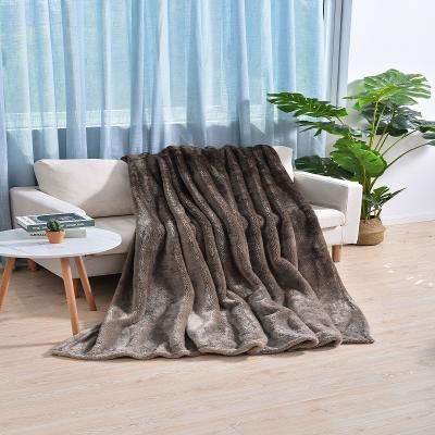 China Nontoxic ; Antistatic; PORTABLE Double Layer Blanket Throw Fleece Plush Brush PV Home Use Decoration Thickened Blanket for sale