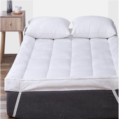 China Foldable Soft Luxury Bedding Sets Egyptian Cotton Waterproof Mattress Protector Bamboo Organic Cotton Mattress Protector for sale