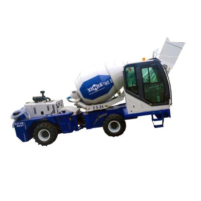 China Hotels China Mobile High Efficiency 2.0m3 Self Loading Concrete Mixer Truck for sale