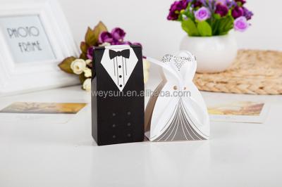 China Paper Card Box Bride and Groom Wedding Boxes Favor Boxes Wedding Favors for sale