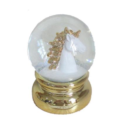 China Other Various Animal Handcraft Resin Souvenirs Snowball for sale