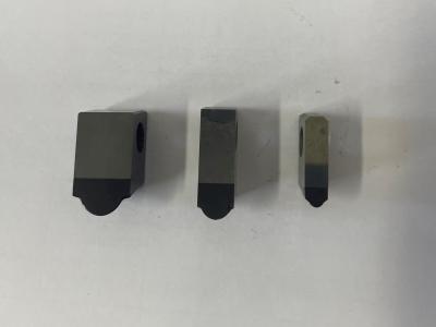 China CNC Cutting Tools CBN Turning Insert Silver High Hardness Non Standard for sale