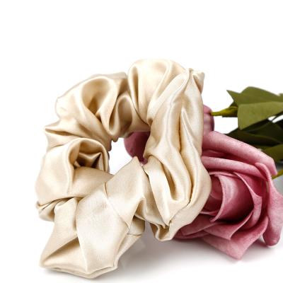 China Fashion 22mm 16mm Big Hair Scrunchies Silk Satin Scrunchies Design Hair Tie 100% Pure Mulberry Silk Hair Scrunchie for sale