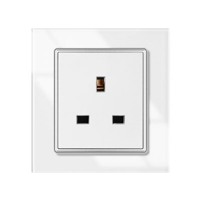 China UK Universal USB Wall Socket One Gang One Way Tempered Glass Single Pole 3 Pin Plug Socket 86*90mm for sale