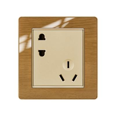 China Factory Price China Fitting Sockets CE 10A Misplaced 5 Pole Wall Socket Unswitch 86*90mm for sale