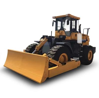 China Clothing store tractors, fine agricultural products, bulldozers, modern 4*4 features of equipment, machinery, cheap and affordable. for sale