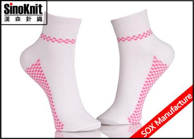 China Girl Trendy Fresh Pink Cotton Ankle Socks Custom Made Women No Show Socks for sale