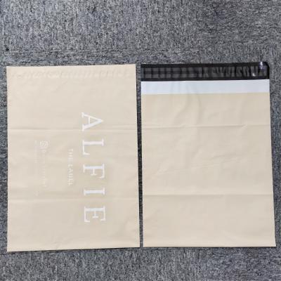 China Waterproof Poly Apricot Mailing Supplies Mailing Supplies Compostable Eco Friendly Apparel Packaging Biodegradable Mailing Envelope for sale