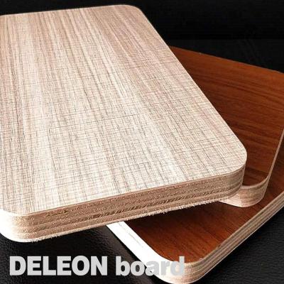 China 18mm moisture-proof quality solid wood moisture-proof multi-layer eco-friendly paintless panel for sale