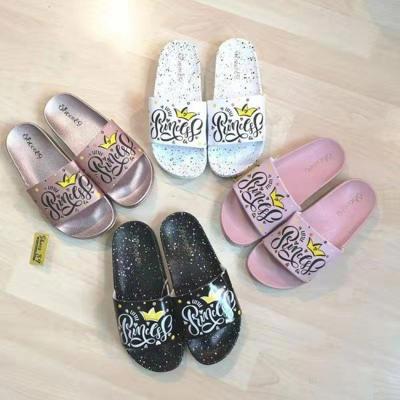 China Anti-Smell 2022 Asian-European Markets Stylish Spring Ins Style Ladies Princess Crown Cartoon PVC Slippers Women Spray Paint Slip For Girls for sale