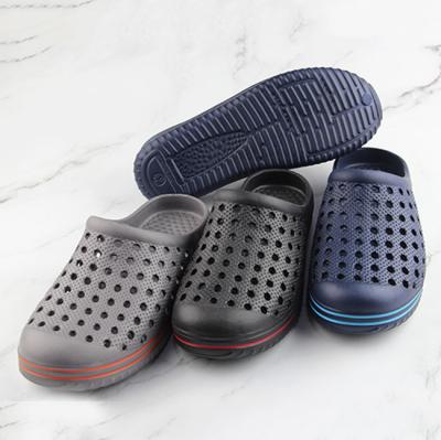 China 2019 Anti-odor Eva women shoes clogs winter double color rain and garden shoes fashion socks ladies beach cross shoes for sale