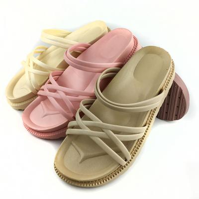 China Korean Fashion New Flat Sandals Women's Summer Flat Slip Use Slippers Cross Straps Slip Female Slippers for sale