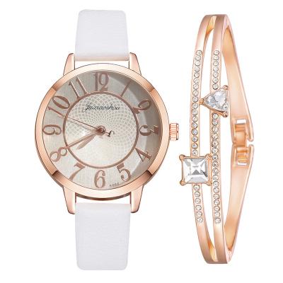 China Not Specified Wholesale Custom Classic Women Fashion LOGO Alloy Wrist Watch Quartz Leather Ladies Watches Set For Girls for sale