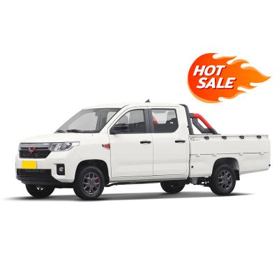 China Cloth 1.5L 99PS L4 Travel 120km/h 4 seater 5 seater fuel pickup wuling cars wuling for sale