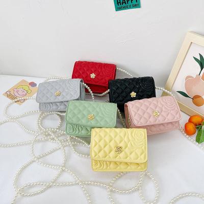 China 2011 Recyclable Embossed And Jagged Chain Children's Pearl Bag for sale