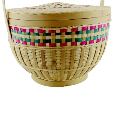 China Sustainable Unique Designing Handcraft Simple Unique Vintage Stylish Rattan Made Picnic Storage Basket With Sturdy Handle for sale