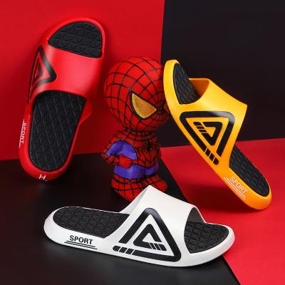 China Outdoor Beach Men Cozy Slippers  Flat Soft Sole Non Slip Summer for sale