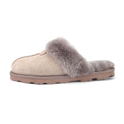 China Women Leather Warm Comfy Winter Fluffy Breathable Indoor Scuff Sheepskin Slippers luxury fur slippers for sale