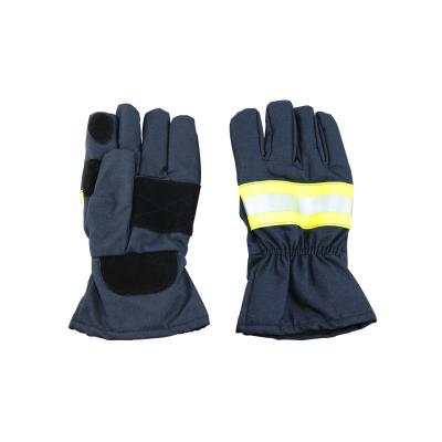 China Insulation Fire Resistant Aramid Flame Retardant Thermal Cloth / Reflective Cow Leather / Water Proof Fire Fighting Gloves for sale