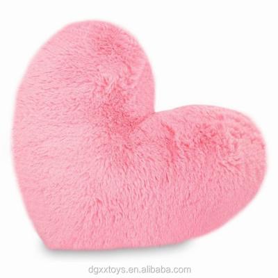 China Pink Plush Cushion Plush Fluffy Heart Pillow for sale