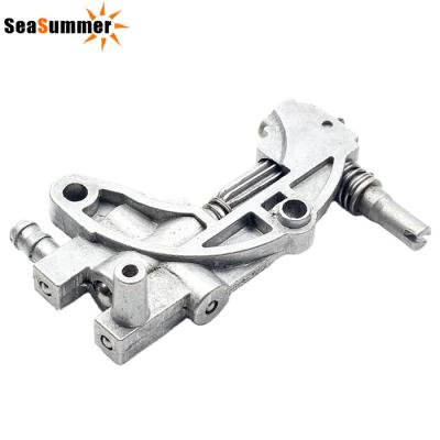 China Seasummer 4500 Chainsaw 5200 Oil Pump Fit For 4500 5200 5800 Chainsaw Parts 52cc 58cc Chainsaw Parts 5800 Oil Pump for sale