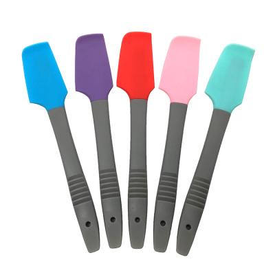 China Mini Curved Small Spatula Kitchen Viable Scraper Wet Spatula Mini Curved Silicone Pet Food Pot Spatula For Cooking Frosting Or Baking Mixing for sale