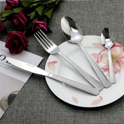 China Sustainable Unique Design 4 Pcs Stainless Steel Table Items Set for sale