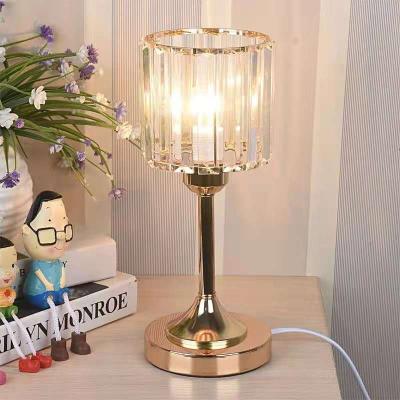 China Creative fashion crystal bedside lamp wedding lamp modern Nordic style warm and romantic gift led table lamp for sale