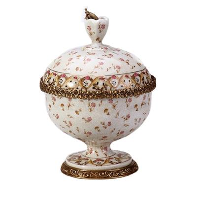 China Disposable Factory White Ceramic Decorative Accessories China Glaze Tin With Brass Lid Decorations Porcelain Home Jar for sale