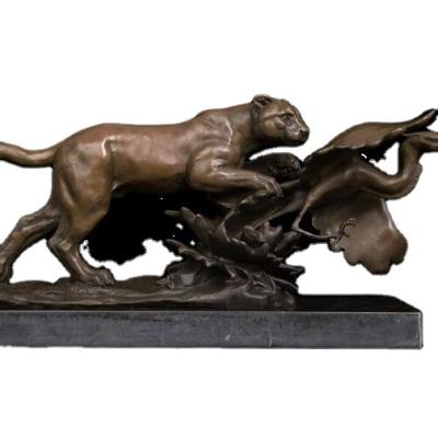 China DW-080 Europe Casting Bronze Leopard Hunting Bird Prey Statue Sculpture Wildlife Panther Animal Figurines For Desktop Decoration for sale