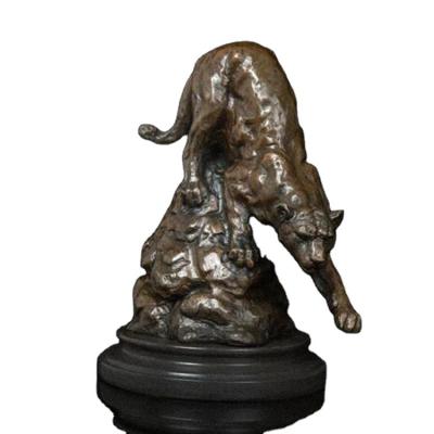 China Europe DW-074 Hot Casting Europe Panther Sculpture Statue Leopard Figurine Bronze Marble Copper Fauna Modern Art For Home Deco for sale