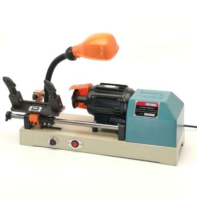 China 110V/220V High Quality Key Machine 110V/220V Wholesale Portable Iron DE-288D Copy Key Identical Key Value Cutting Machine Making for sale