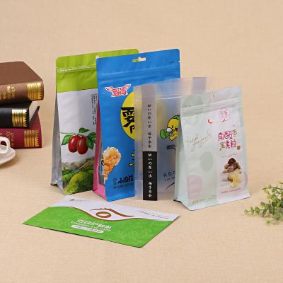 China Custom 500pcs 1000pcs Security Zipper Low MOQ Digital Printing Stand Up Pouch Bag Lock Up Food Packaging for sale