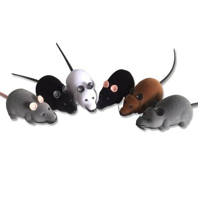 China Amazon Success Factory Wholesale Stocked Realistic Cat Toy Mouse Pet Cat Toy Remote Control Realistic Mouse for sale