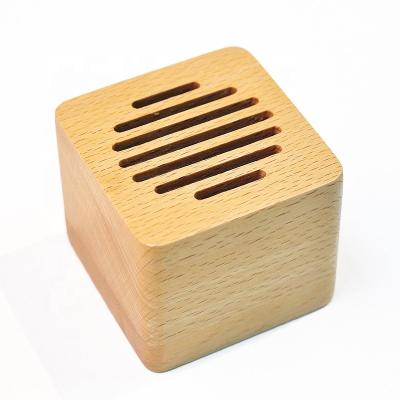 China Simple Design Wooden Music Box Gift Exquisite Wooden Music Box for sale