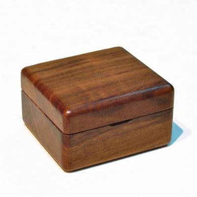 China Delicate and exquisite diy small walnut music box wooden box music box custom movements for sale