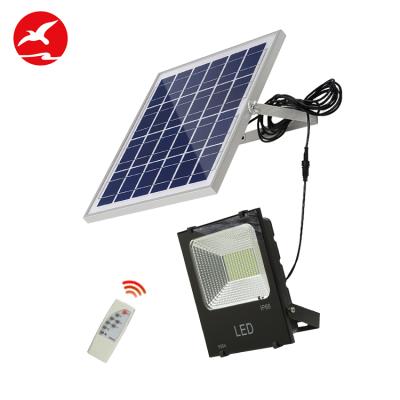 China Super bright outdoor aluminum ip65 high power waterproof garden 50w 60w 100w 120w led solar flood lamp for sale