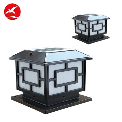 China Die Cast Aluminum Hot Selling Decorative Solar Door Post Pillar Light Manufacturer for sale