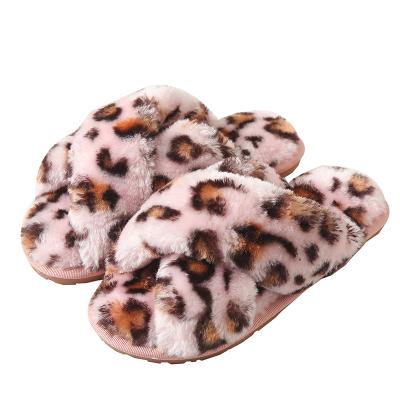 China 2022 fashion trend Jieyang soft single beautiful winter slippers warm casual shoes for woman hairy bedroom shoes indoor slippers for sale