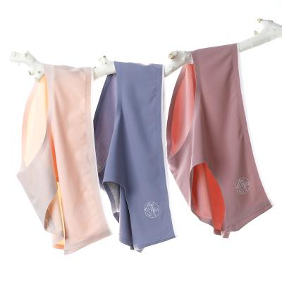 China Antibacterial manufacturers wholesale ladies seamless underwear panties solid sexy short women's underwear for sale